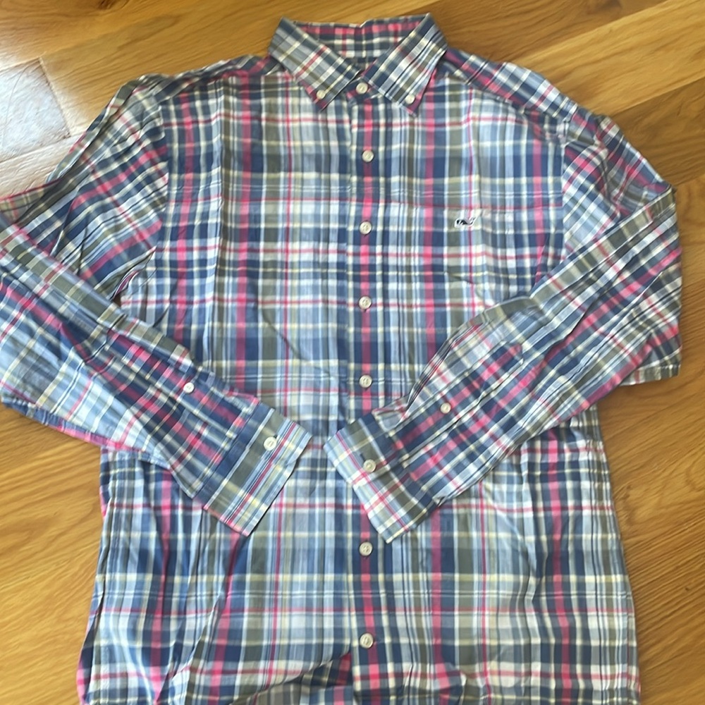 NWOT Vineyard Vines Men’s classic fit dress shirt - Size S - Picture 2 of 5